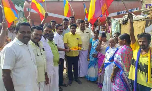 ஜெயங்கொண்டத்தில் பா.ம.க.வினர் பட்டாசு வெடித்து கொண்டாட்டம்