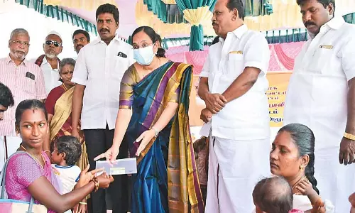 வாலாஜாபாத் தாலுகாவில் ஜமாபந்தி நிறைவுநாள் நிகழ்ச்சியில் பயனாளிகளுக்கு நலத்திட்ட உதவிகள்; காஞ்சீபுரம் மாவட்ட கலெக்டர் வழங்கினார்