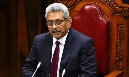 இந்தியா, சீனாவிடம் உதவி கோரினார் கோத்தபய ராஜபக்சே