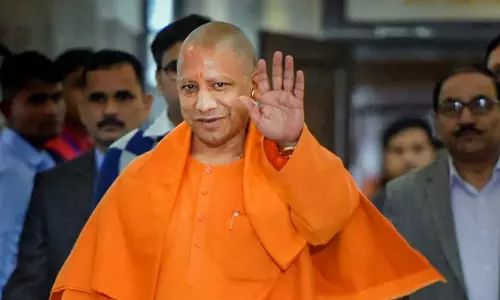 சட்டத்தை கையில் எடுப்பவர்களுக்கு தக்க பாடம் புகட்டப்படும் - உ.பி. அரசு திட்டவட்டம் சட்டத்தை கையில் எடுப்பவர்களுக்கு தக்க பாடம் புகட்டப்படும் - உ.பி. அரசு திட்டவட்டம்