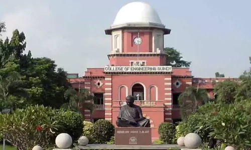 மாணவர்களை ஏமாற்றும் போலி மின்னஞ்சல் - அண்ணா பல்கலைக்கழகம் எச்சரிக்கை மாணவர்களை ஏமாற்றும் போலி மின்னஞ்சல் - அண்ணா பல்கலைக்கழகம் எச்சரிக்கை