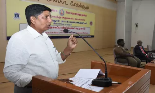 ஓட்டுனர் உரிமம் இன்றி வாகனங்களை இயக்கக்கூடாது ஓட்டுனர் உரிமம் இன்றி வாகனங்களை இயக்கக்கூடாது