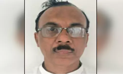 திருச்சூர்: 14 வயது சிறுமிக்கு பாலியல் வன்கொடுமை - போலி மந்திரவாதி கைது திருச்சூர்: 14 வயது சிறுமிக்கு பாலியல் வன்கொடுமை - போலி மந்திரவாதி கைது