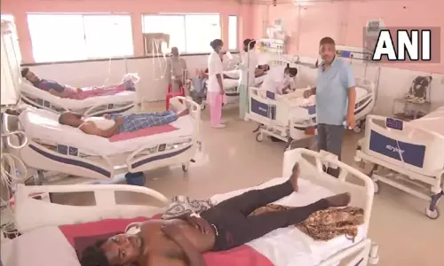 ஜார்க்கண்ட் போராட்டத்தில் துப்பாக்கி சூடு; கான்ஸ்டபிள் உள்பட 5 பேர் காயம் ஜார்க்கண்ட் போராட்டத்தில் துப்பாக்கி சூடு; கான்ஸ்டபிள் உள்பட 5 பேர் காயம்