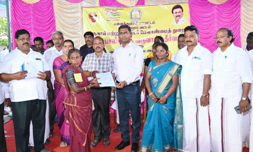 சங்கராபுரத்தில் 253 பயனாளிகளுக்கு ரூ.10½ லட்சத்தில் நலத்திட்ட உதவிகள் கலெக்டர் ஸ்ரீதர் வழங்கினார் சங்கராபுரத்தில் 253 பயனாளிகளுக்கு ரூ.10½ லட்சத்தில் நலத்திட்ட உதவிகள் கலெக்டர் ஸ்ரீதர் வழங்கினார்