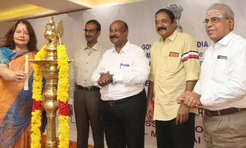 நெல்லை வருமானவரித்துறை சார்பில்  சுதந்திர தின அமுத பெருவிழா கலைநிகழ்ச்சி  முதன்மை ஆணையாளர் சீமாராஜ் தொடங்கி வைத்தார்