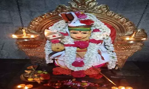 முருகன் கோவில்களில் சிறப்பு பூஜை முருகன் கோவில்களில் சிறப்பு பூஜை