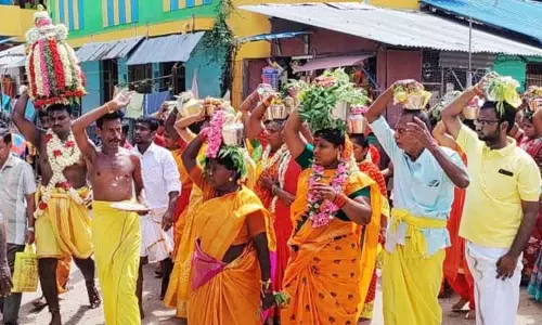 மாரியம்மன் கோவில் பால்குட திருவிழா