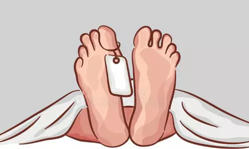 கோவை முத்தண்ணன் குளத்தில் மிதந்த பெண் பிணம்