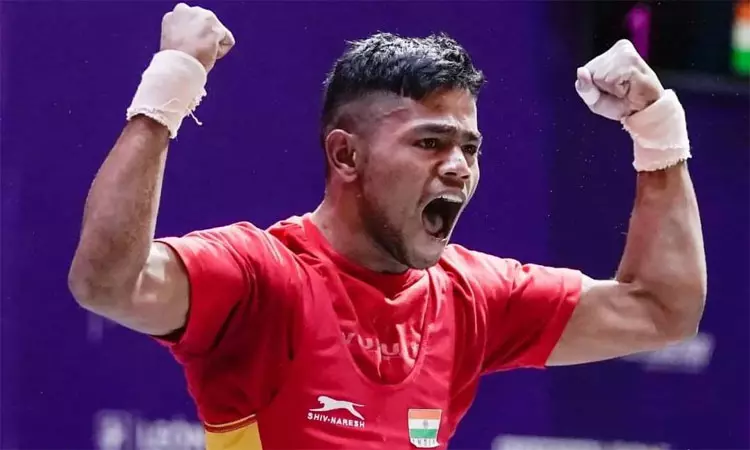 உலக இளையோர் பளுதூக்குதல்: இந்திய வீரர் குருநாயுடு சனாபதி தங்கம் வென்று சாதனை..! உலக இளையோர் பளுதூக்குதல்: இந்திய வீரர் குருநாயுடு சனாபதி தங்கம் வென்று சாதனை..!