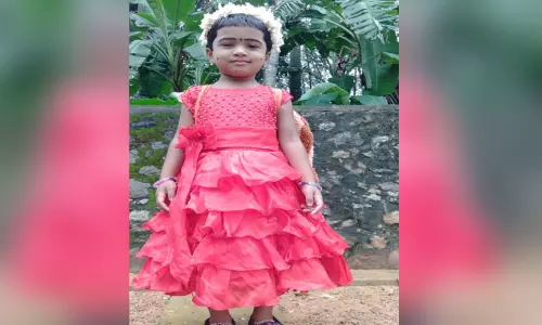 திருவட்டார் அருகே 4 வயது குழந்தை பாம்பு கடித்து பலி