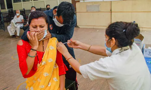 மராட்டியத்தில் இன்று 2 ஆயிரத்து 956 பேருக்கு கொரோனா மராட்டியத்தில் இன்று 2 ஆயிரத்து 956 பேருக்கு கொரோனா