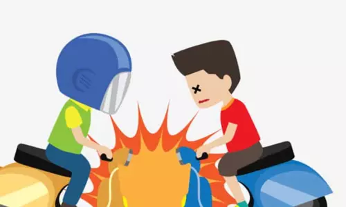 கொல்லங்கோடு அருகே மோட்டார் சைக்கிள்கள் மோதல்; தொழிலாளி சாவு