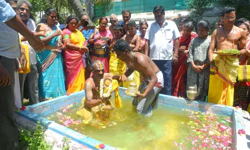 தீர்த்தவாரி உற்சவம் தீர்த்தவாரி உற்சவம்