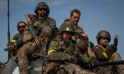 செவரோடோனெட்ஸ்க் : உக்ரைன் வீரர்கள் சரணடைய ரஷியா வலியுறுத்தல்