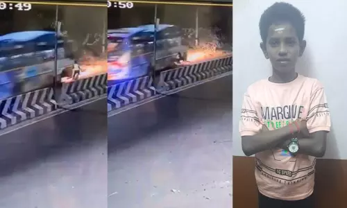 ஆரணியில் தனியார் பஸ் மோதி சிறுவன் பலி; நெஞ்சை பதறவைக்கும் சிசிடிவி காட்சி..! ஆரணியில் தனியார் பஸ் மோதி சிறுவன் பலி; நெஞ்சை பதறவைக்கும் சிசிடிவி காட்சி..!