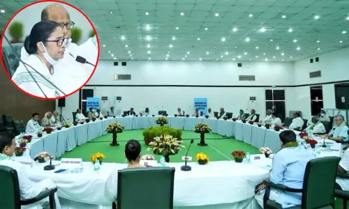 எதிர்க்கட்சிகளின் ஜனாதிபதி வேட்பாளர் யார்? - மம்தா தலைமையில் ஆலோசனை