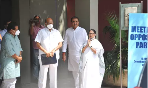 ஜனாதிபதி தேர்தலில் பொதுவேட்பாளரை நிறுத்த எதிர்க்கட்சிகள் முடிவு - மம்தா பானர்ஜி