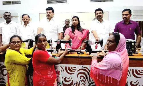 நாமக்கல்லில்  113 பயனாளிகளுக்கு ரூ.70.69 லட்சத்தில் நலத்திட்ட உதவிகள்  அமைச்சர் மதிவேந்தன் வழங்கினார்