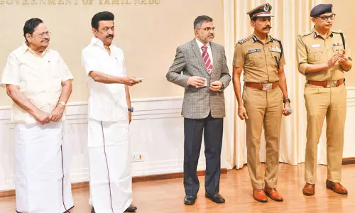 வளசரவாக்கம், சேலையூர், வண்டலூர் உள்பட 20 இடங்களில் அனைத்து மகளிர் போலீஸ் நிலையம் வளசரவாக்கம், சேலையூர், வண்டலூர் உள்பட 20 இடங்களில் அனைத்து மகளிர் போலீஸ் நிலையம்