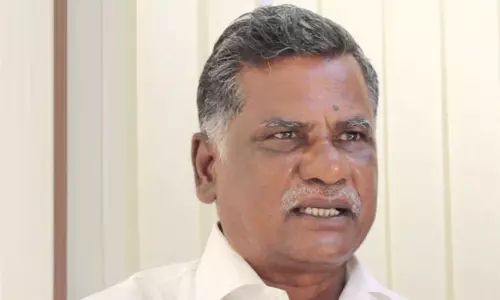 காவிரி மேலாண்மை ஆணையத் தலைவரின் வரம்புமீறலை கட்டுப்படுத்த வேண்டும் - முத்தரசன் வலியுறுத்தல் காவிரி மேலாண்மை ஆணையத் தலைவரின் வரம்புமீறலை கட்டுப்படுத்த வேண்டும் - முத்தரசன் வலியுறுத்தல்