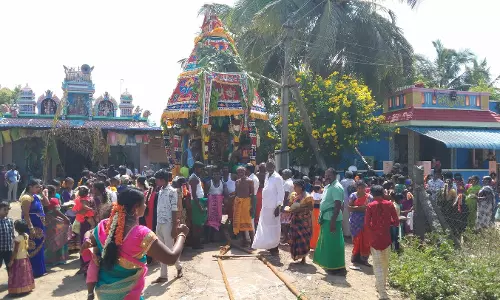 கல்யாணவெங்கடேச பெருமாள் கோவில் தேரோட்டம்