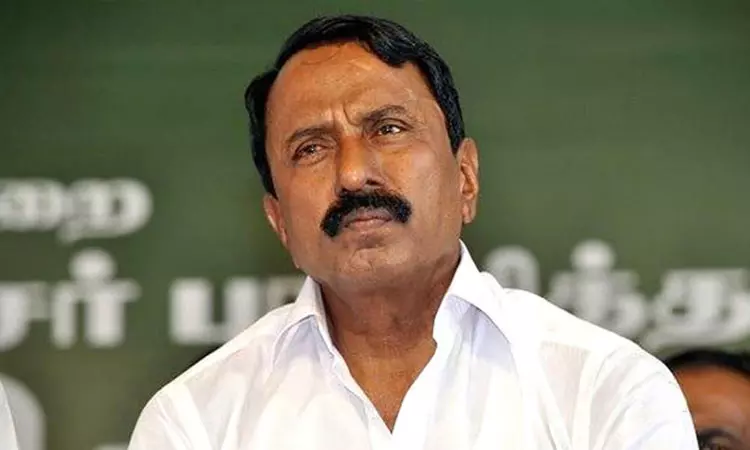 இபிஎஸ்- ஓபிஎஸ் உடன் அடுத்தடுத்து செங்கோட்டையன் சந்திப்பு