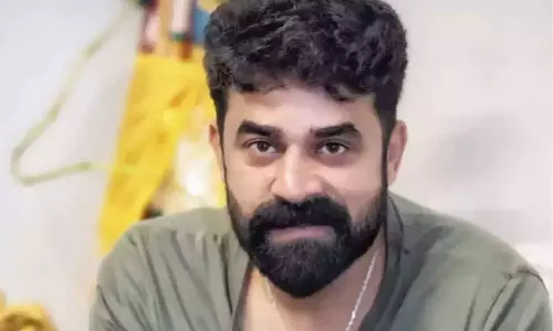 வழக்கை வாபஸ் பெற ரூ.1 கோடி பேரம்.. பாலியல் புகார் கொடுத்த நடிகை பரபரப்பு குற்றச்சாட்டு