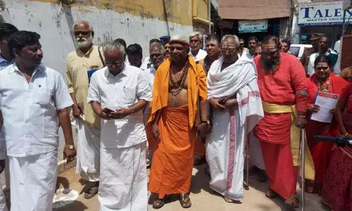 சிதம்பரம் நடராஜர் கோவிலை அரசே ஏற்று நடத்த வேண்டும்