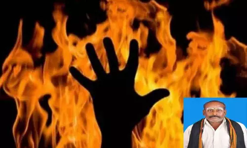 தீயில் கருகி டீக்கடை ஊழியர் பலி