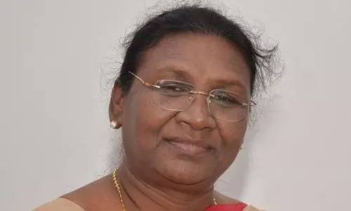 பாஜக கூட்டணியின் ஜனாதிபதி வேட்பாளராக திரௌபதி முர்மு அறிவிப்பு பாஜக கூட்டணியின் ஜனாதிபதி வேட்பாளராக திரௌபதி முர்மு அறிவிப்பு