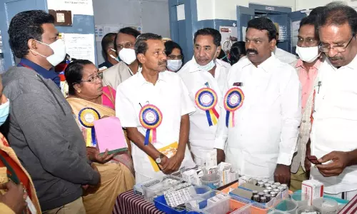 சட்டமன்ற பொது நிறுவனங்கள் குழு ஆய்வு சட்டமன்ற பொது நிறுவனங்கள் குழு ஆய்வு