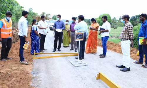 நெடுஞ்சாலை பணிகளை இயக்குனர் ஆய்வு நெடுஞ்சாலை பணிகளை இயக்குனர் ஆய்வு