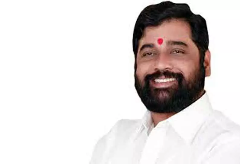 சிவசேனா சட்டமன்ற குழு தலைவர் பதவியில் இருந்து ஏக்னாத் ஷிண்டே நீக்கம் சிவசேனா சட்டமன்ற குழு தலைவர் பதவியில் இருந்து ஏக்னாத் ஷிண்டே நீக்கம்