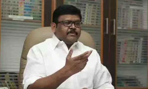 ஒற்றைத் தலைமையை உறுதி செய்ய இரட்டைத் தலைமை ஒன்று சேர வேண்டும் - வைகைச் செல்வன் டுவீட்