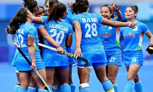 புரோ ஆக்கி லீக் தொடர்: வெற்றியோடு நிறைவு செய்தது இந்திய அணி புரோ ஆக்கி லீக் தொடர்: வெற்றியோடு நிறைவு செய்தது இந்திய அணி