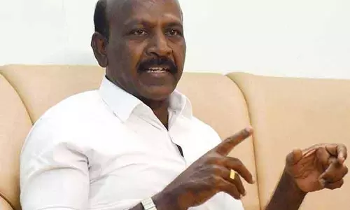 சேலம், தஞ்சாவூர், திருச்சி அரசு மருத்துவக்கல்லூரிகளில் மாணவர் சேர்க்கை இடங்கள் 250 ஆக உயர்த்தப்படும் சேலம், தஞ்சாவூர், திருச்சி அரசு மருத்துவக்கல்லூரிகளில் மாணவர் சேர்க்கை இடங்கள் 250 ஆக உயர்த்தப்படும்