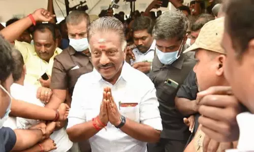 அடுத்தடுத்து அதிரடி திருப்பங்கள் - ஓ. பன்னீர் செல்வம் இன்று இரவு டெல்லி பயணம்...! அடுத்தடுத்து அதிரடி திருப்பங்கள் - ஓ. பன்னீர் செல்வம் இன்று இரவு டெல்லி பயணம்...!