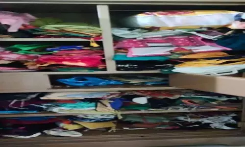 தலைமை ஆசிரியை வீட்டின் பூட்டை உடைத்து நகை திருட்டு