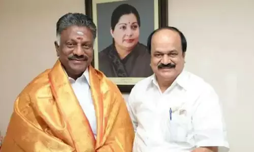 அ.தி.மு.க. தொண்டர்கள் ஓ. பன்னீர் செல்வம் பக்கம்தான்- ஓபிஎஸ் ஆதரவாளர் ஜே.சி.டி.பிரபாகர் அ.தி.மு.க. தொண்டர்கள் ஓ. பன்னீர் செல்வம் பக்கம்தான்- ஓபிஎஸ் ஆதரவாளர் ஜே.சி.டி.பிரபாகர்