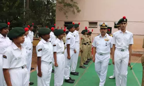 கடற்படை பள்ளியில் தேசிய மாணவர் படை பிரிவு தொடக்கம்