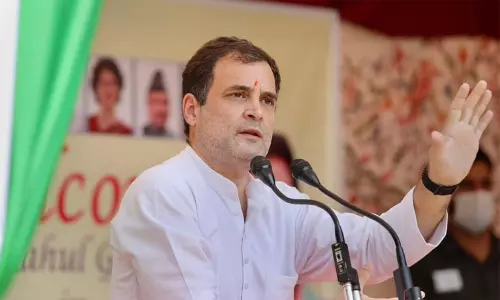 பிரதமர் மோடியின் தவறான முடிவால் நாட்டில் பேரழிவு - ராகுல் காந்தி விமர்சனம்