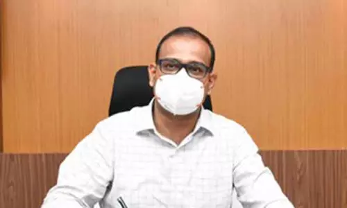 பள்ளி மாணவ-மாணவிகளுக்கு   கட்டுரை, பேச்சுப்போட்டி