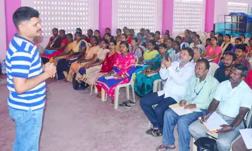 அரசுப்பணியாளர் தேர்வாணைய போட்டி தேர்வுக்கு பயிற்சி