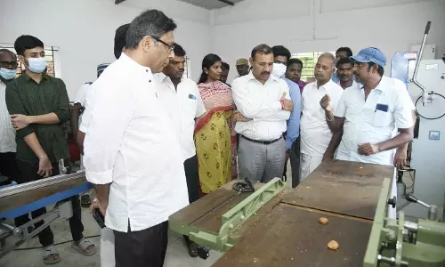 தம்மம்பட்டி பகுதியில் மரச்சிற்ப கலைக்கிராமம்