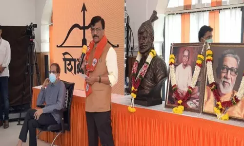 என் தலையை துண்டித்தாலும், அதிருப்தி எம்.எல்.ஏ.க்கள் பக்கம் செல்ல மாட்டேன் - சிவசேனா தலைவர் சஞ்சய் ராவத் என் தலையை துண்டித்தாலும், அதிருப்தி எம்.எல்.ஏ.க்கள் பக்கம் செல்ல மாட்டேன் - சிவசேனா தலைவர் சஞ்சய் ராவத்