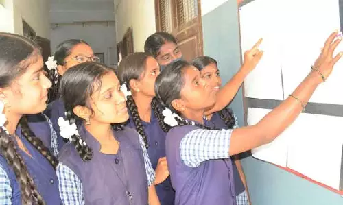 கோவையில் 94.63 சதவீத மாணவ-மாணவிகள் தேர்ச்சி