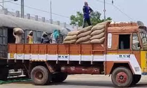 அரவைக்காக ஆயிரம் டன் நெல்