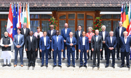 ஜி-7 மாநாடு - ஜோ பைடன் உள்ளிட்ட உலக தலைவர்களை கைகுலுக்கி சந்தித்த பிரதமர் மோடி...! ஜி-7 மாநாடு - ஜோ பைடன் உள்ளிட்ட உலக தலைவர்களை கைகுலுக்கி சந்தித்த பிரதமர் மோடி...!