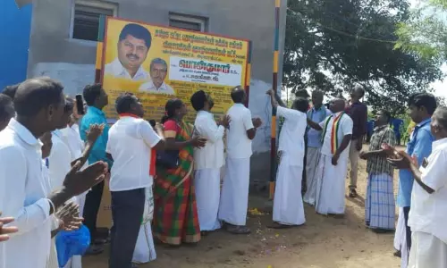 கட்டிட தொழிலாளர் மத்திய சங்க கொடியேற்று விழா கட்டிட தொழிலாளர் மத்திய சங்க கொடியேற்று விழா